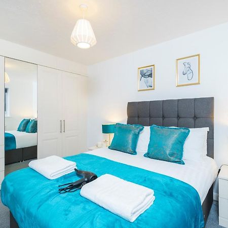 דירות Beautiful 3 Bed House With Amazing Views In Dartford, Kent מראה חיצוני תמונה