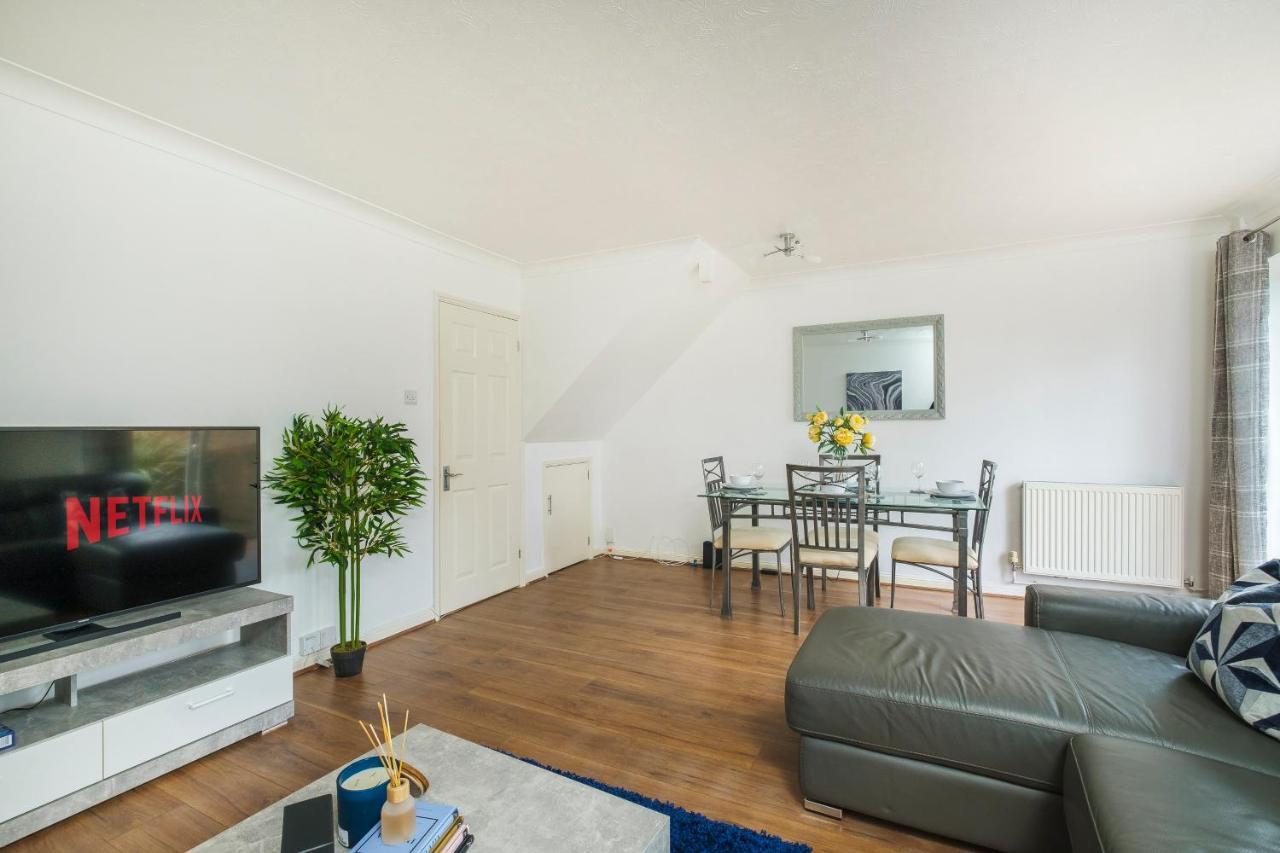 דירות Beautiful 3 Bed House With Amazing Views In Dartford, Kent מראה חיצוני תמונה