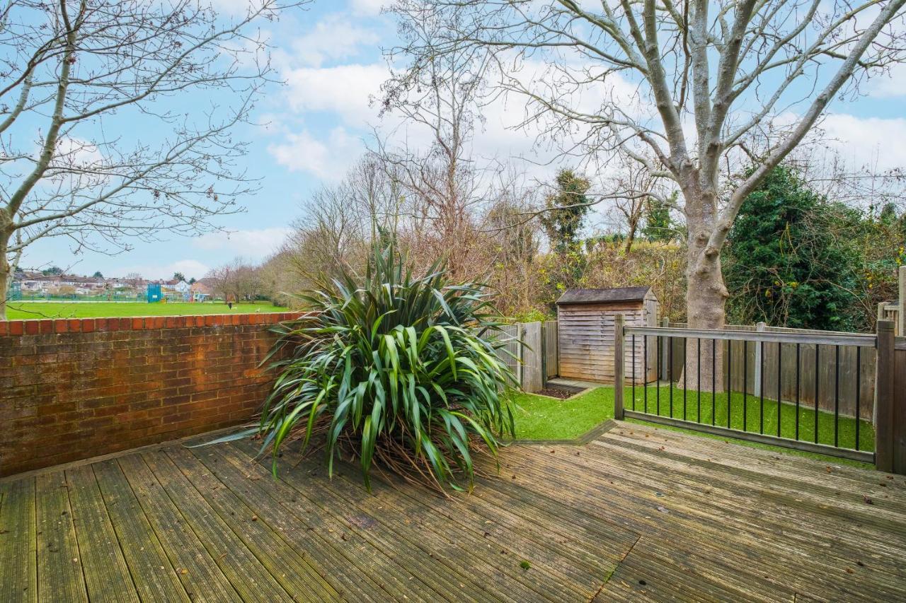 דירות Beautiful 3 Bed House With Amazing Views In Dartford, Kent מראה חיצוני תמונה
