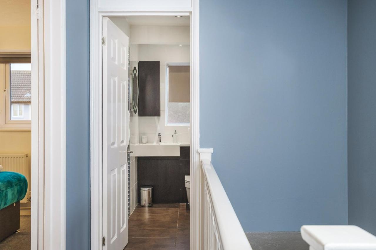 דירות Beautiful 3 Bed House With Amazing Views In Dartford, Kent מראה חיצוני תמונה