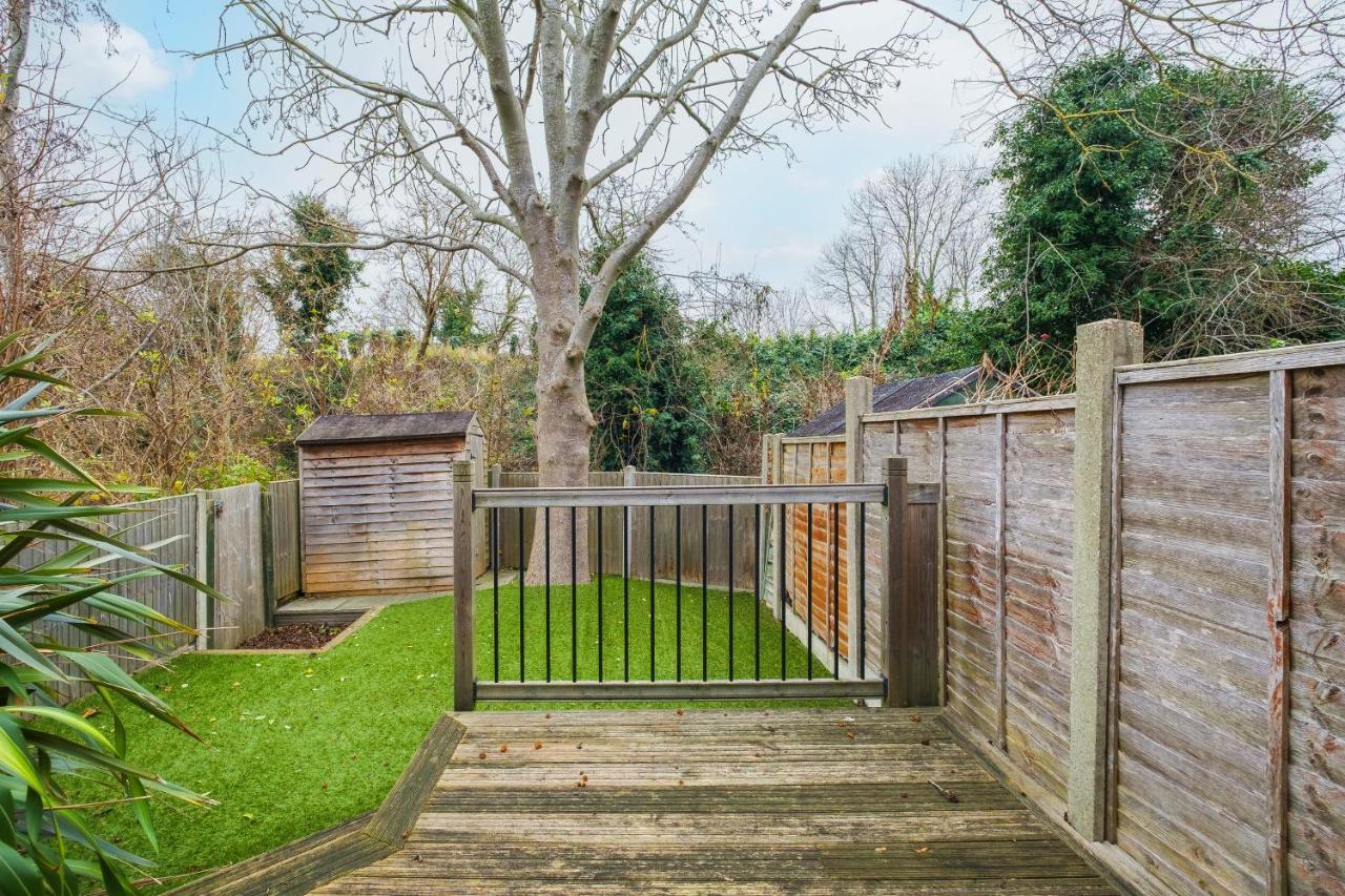 דירות Beautiful 3 Bed House With Amazing Views In Dartford, Kent מראה חיצוני תמונה